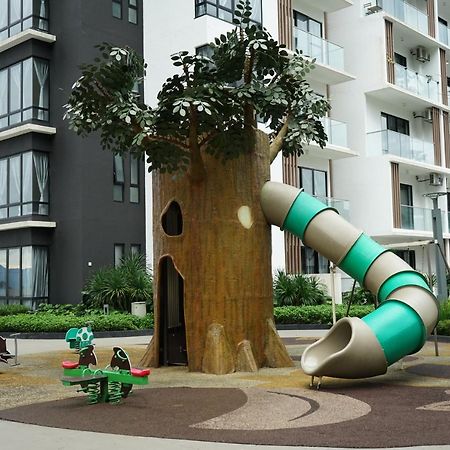 Friends & Family Apartment At Midhill Genting 8Pax Free Wifi Genting Highlands Zewnętrze zdjęcie