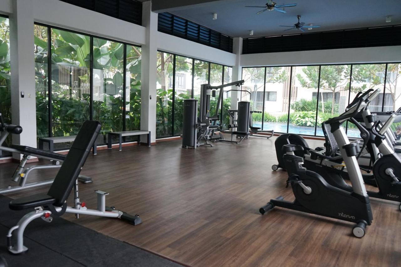 Friends & Family Apartment At Midhill Genting 8Pax Free Wifi Genting Highlands Zewnętrze zdjęcie